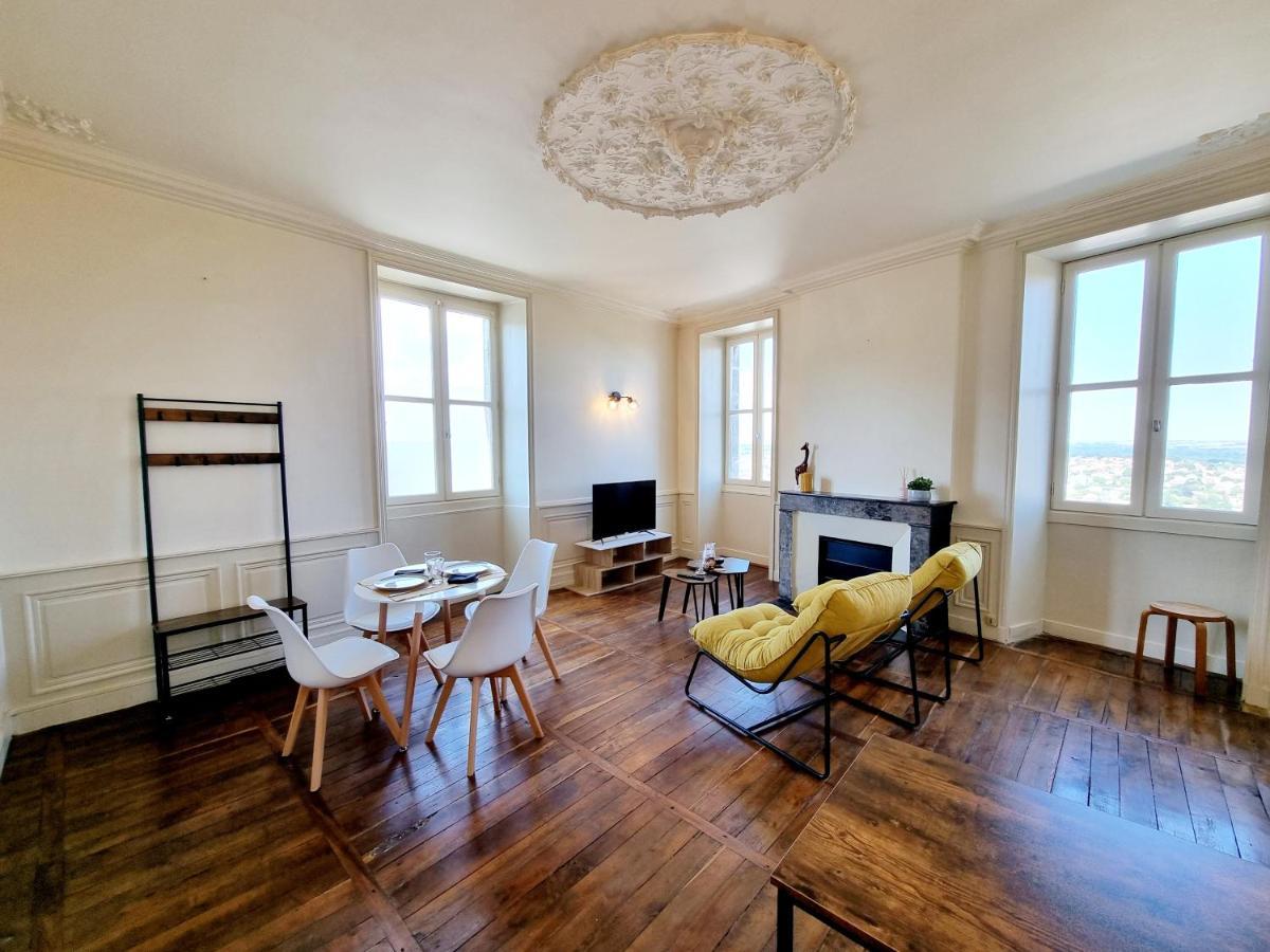 Superbe T2 Lumineux Avec Fibre Apartment Angoulême Екстериор снимка